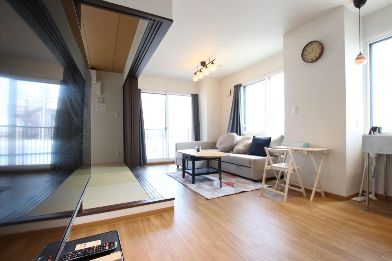 Gamadas Bld Tokyo Luaran gambar
