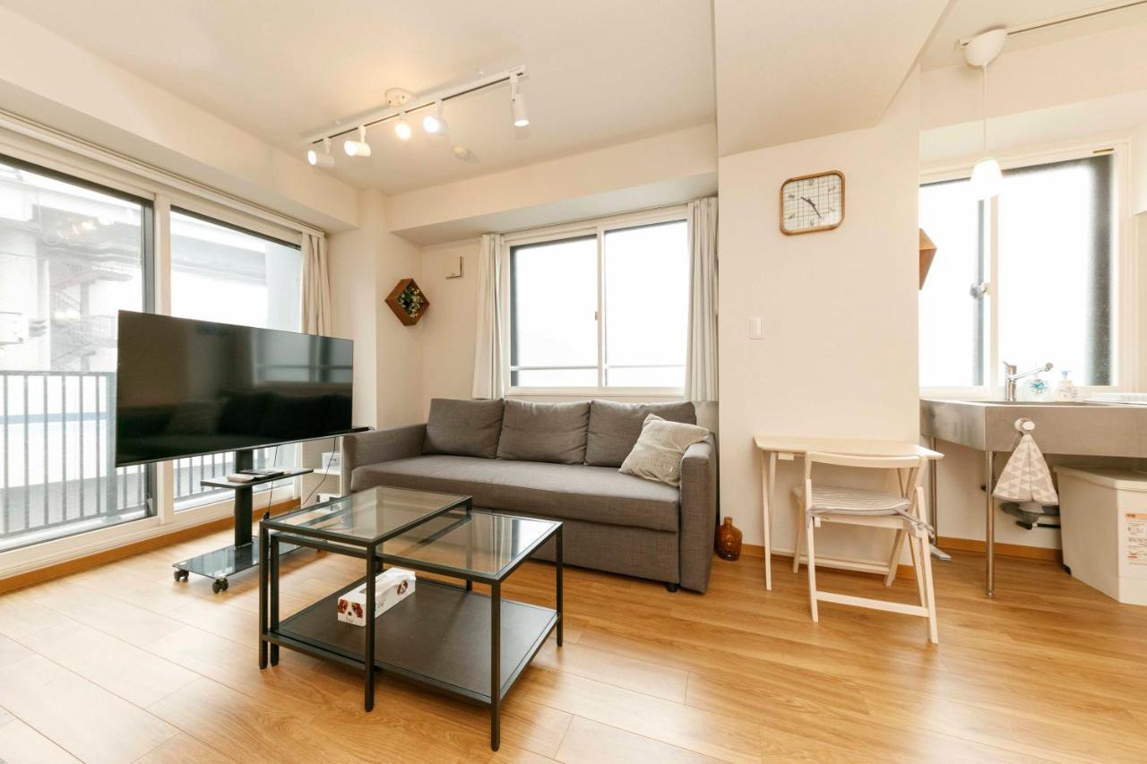 Gamadas Bld Tokyo Luaran gambar